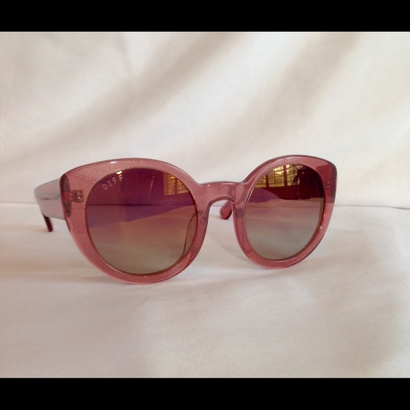 Diff Eyewear Polarized Flash Lens Luna Sunglasses - Picture 5 of 8